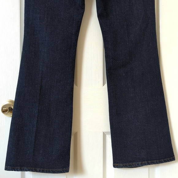 Levi's Y2K 529 Classic Dark Wash Mid Rise Curvy Boot Cut Jeans 8 - Picture 6 of 15